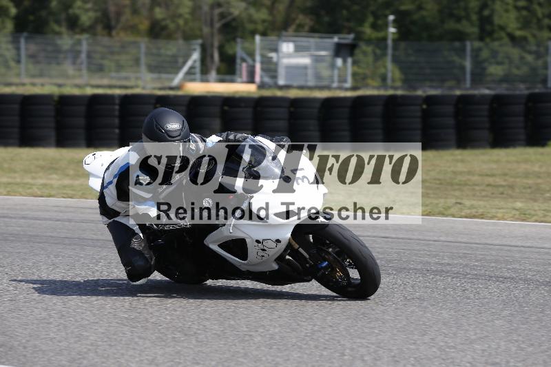 /Archiv-2025/49 26.08.2025 Cornu Master School ADR/blau-bleu/31